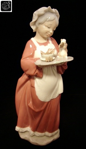 リヤドロ】【ミセス・サンタクロース】【絶版】【6893】