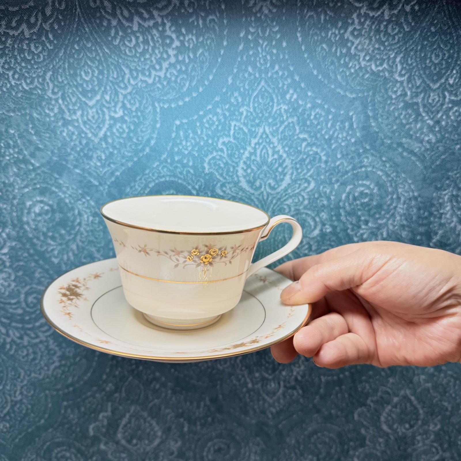 NORITAKE suffolk ノリタケ アイボリーチャイナ サフォーク カップ