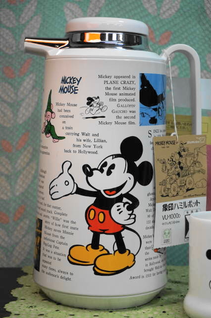 象印ハミルポット ミッキーマウス魔法瓶ポット ホーローマグカップ2個