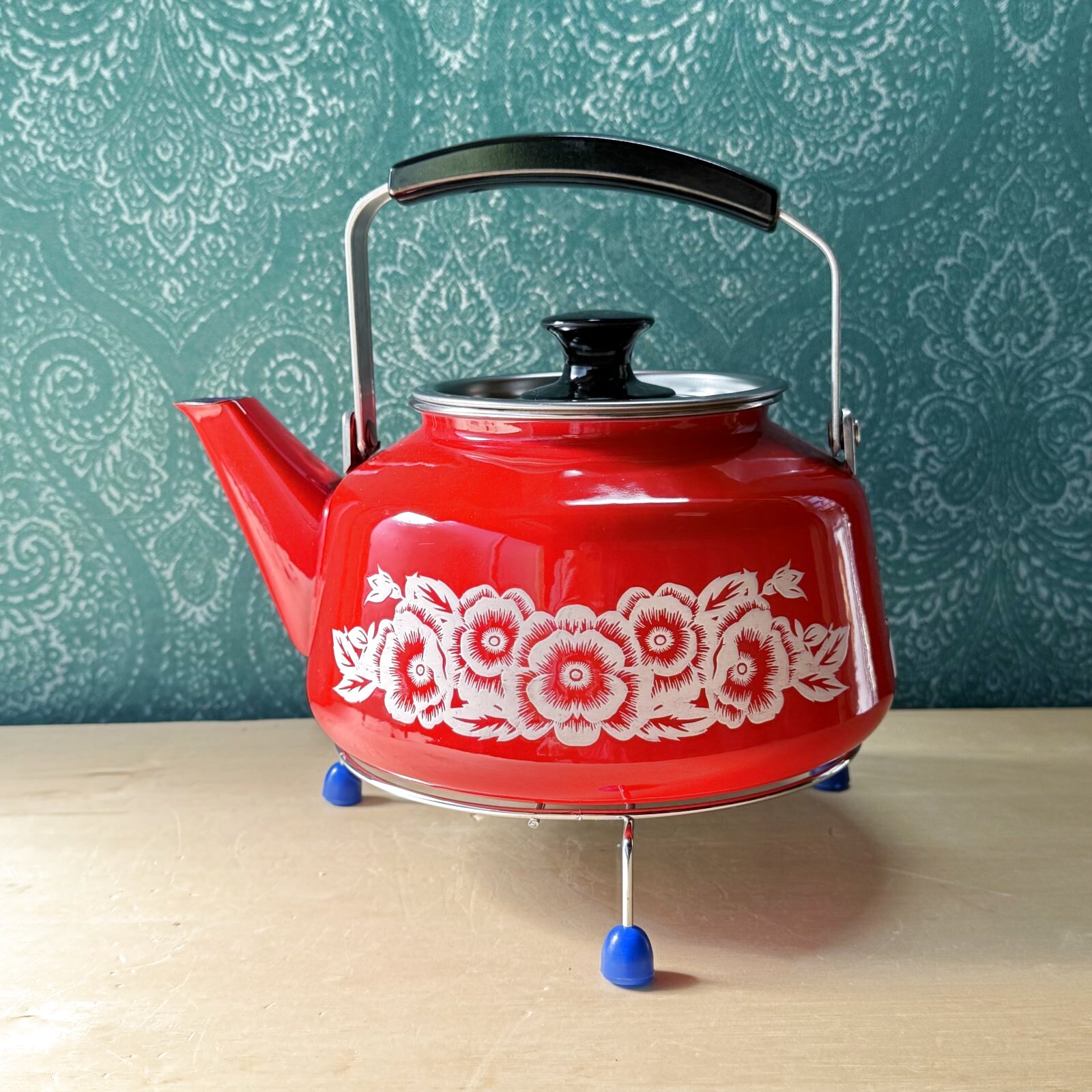 北欧風 ホーローケトル レッド 赤にホワイトの花柄 vintage 琺瑯やかん