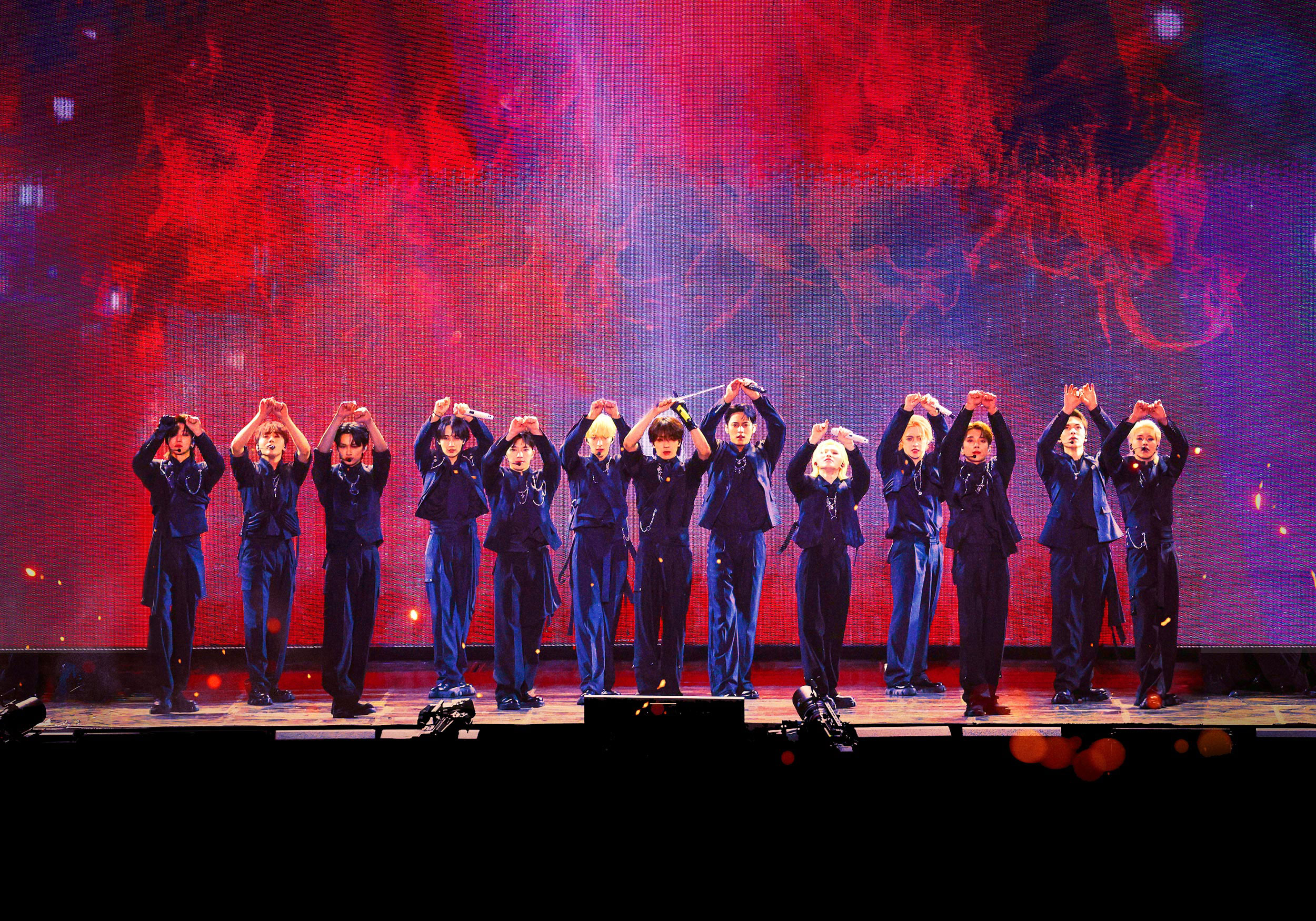 映画『SEVENTEEN TOUR 'FOLLOW' AGAIN TO CINEMAS』公式｜2024年8月公開