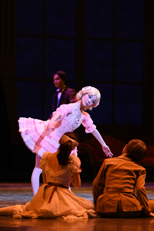 レンタル衣装 | 兵庫県宝塚市にあるバレエ教室「バレエスタジオ